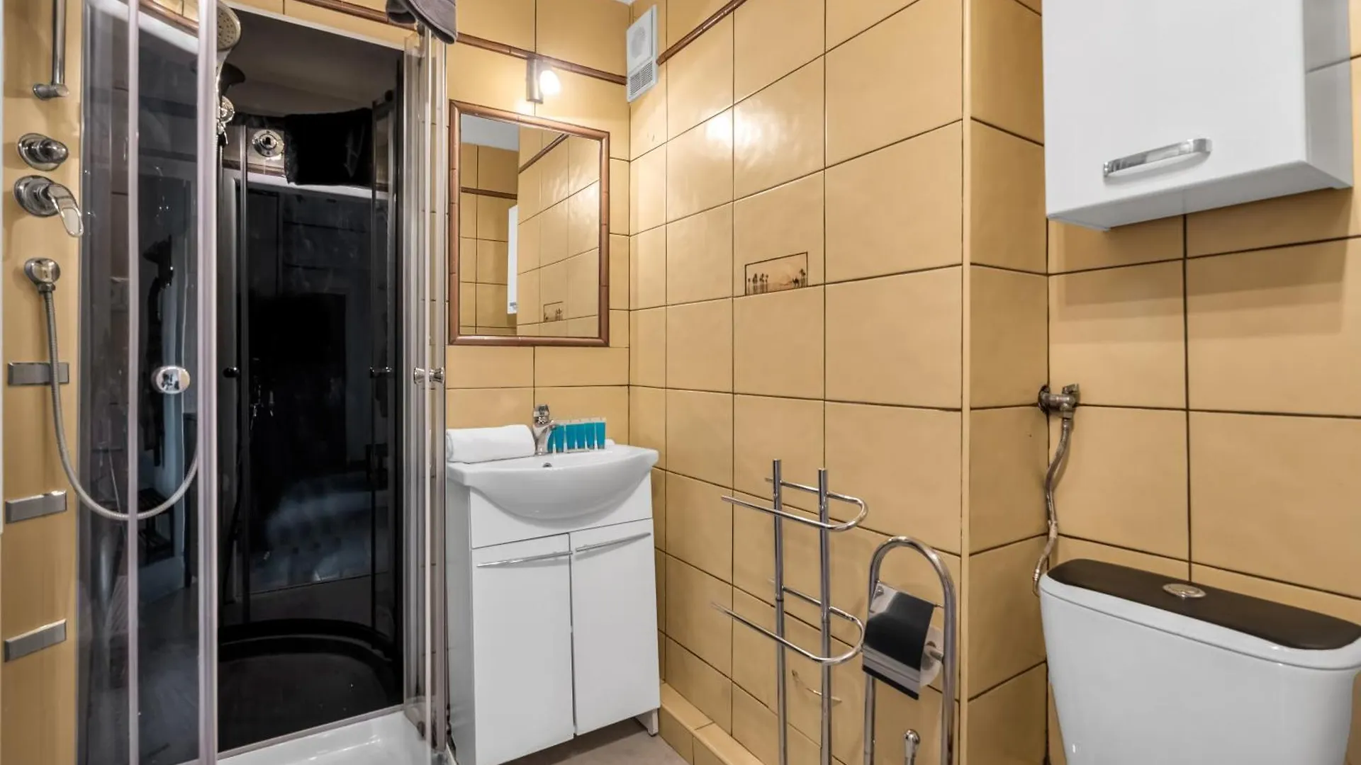 Daylight Serenity Apartment Warszawa Polen